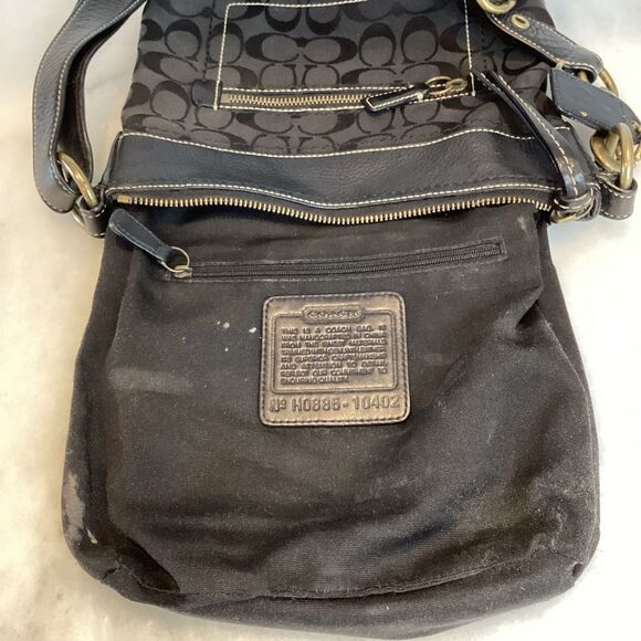 Coach Jacquard Signature Logo Convertible Crossbody Small Bucket Bag (#1) - Picture 15 of 16